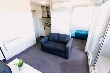 2 Bedroom with balcony style 2 - Photo 3