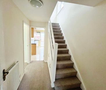 12 Thornleigh Park, Lisburn, BT28 2DD - Photo 5