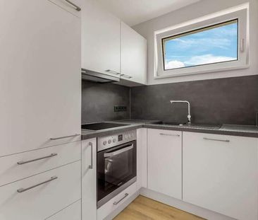 Nachmieter zum 01.02.2026 gesucht! Sanierte 2-Zimmer-Wohnung mit EB... - Photo 1