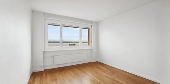 Apartment - Photo 2