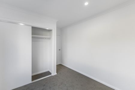 17 Guava Street, Kalkallo VIC 3064 - Townhouse For Rent | Domain - Photo 3