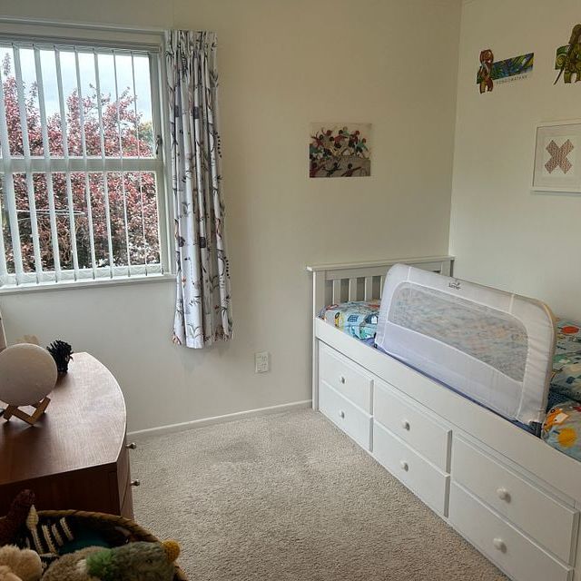 Charming 3BR Home in Wattle Downs! - Photo 1