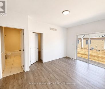 90 HIGHRIVER TRAIL, Welland, Ontario, L3C0H6 - Photo 5