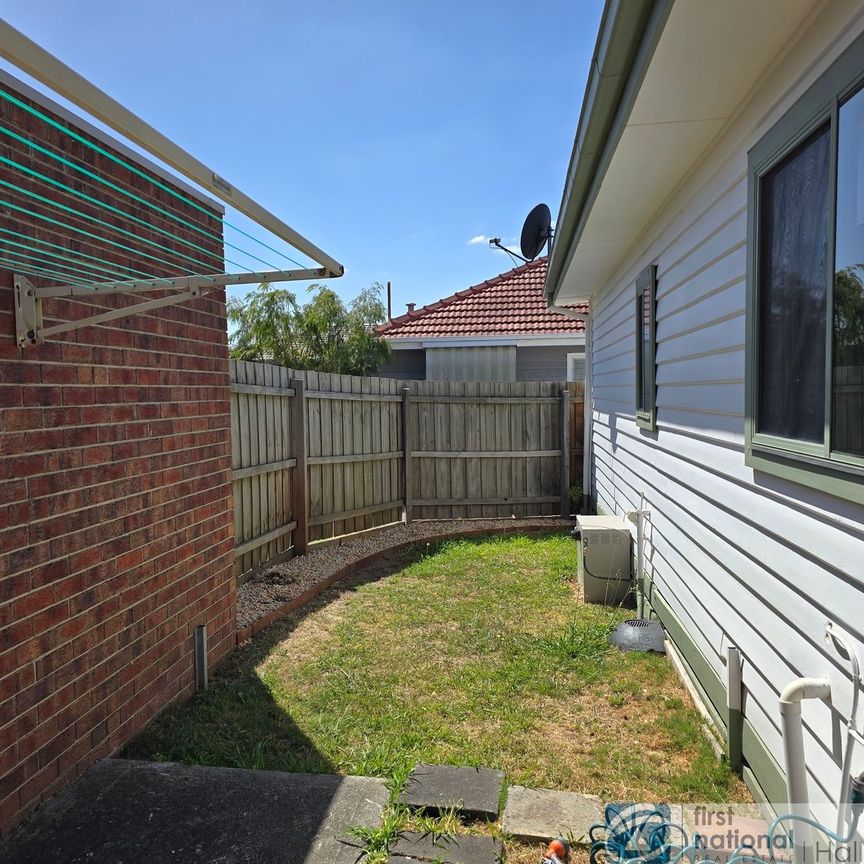 1 / 15 Janice Grove, Dandenong - Photo 1