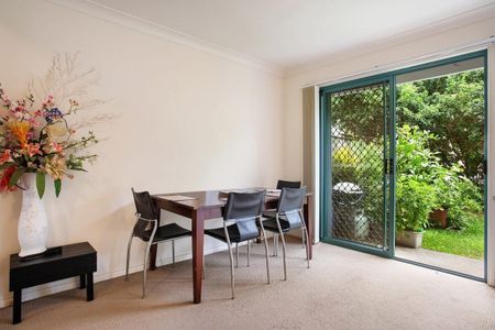 Ashmore - Photo 2