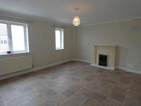 4 bedroom townhouse to rent - Photo 2