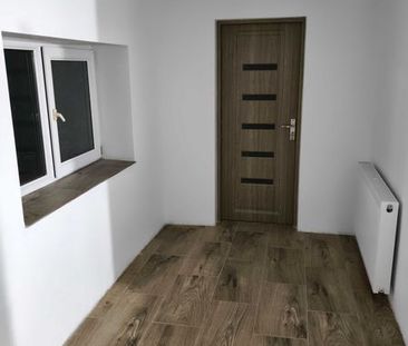 Casa de închiriat în corbu - Fotografie 1