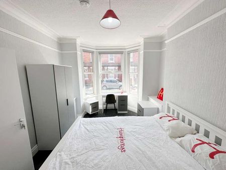 Furness Road, Fallowfield, Manchester, M14 - Photo 2