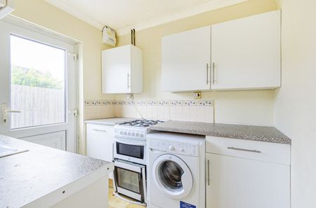 Chestnut Way, Honiton, Devon, EX14 - Photo 2