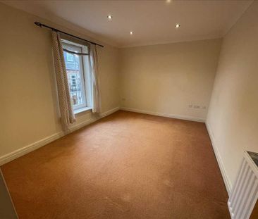 4 bedroom terraced house to rent - Photo 1