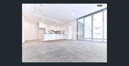 Two bedroom Apartment for Lease - Photo 2