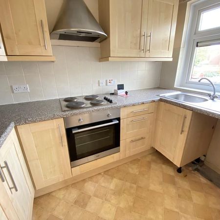 1 bedroom flat to rent - Photo 3