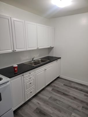 34 Stanley St. - Photo 1