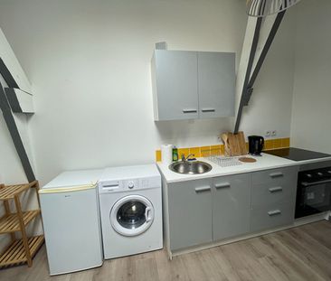 Location Appartement 2 pièces 23m² - Photo 3