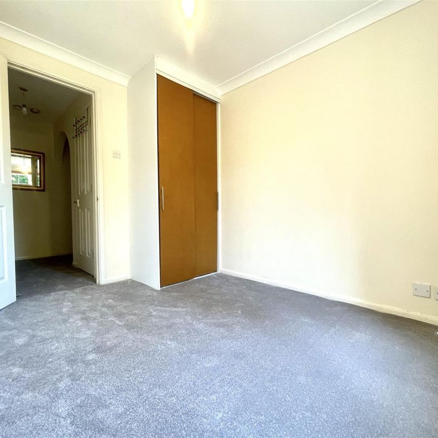 1 Bedroom Flat To Let - Photo 1