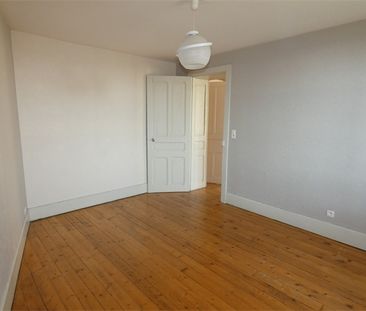 Location Appartement 5 pièces 103m² - Photo 1