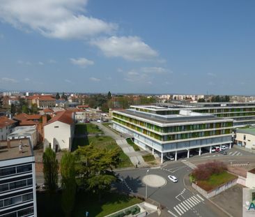 Roanne, 39 Rue Fontquentin, Résidence "Le Bourgogne" - Photo 2