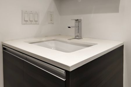 For Lease - 1190 Dundas Street Unit# 729, Toronto, Ontario - Photo 2