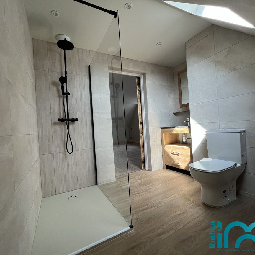Location Appartement 1 pièce 27m² RIGNAC 12390 - Photo 1