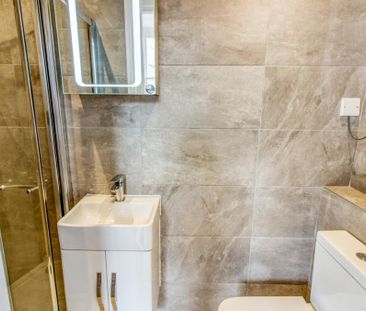 Studio to rent - Photo 6