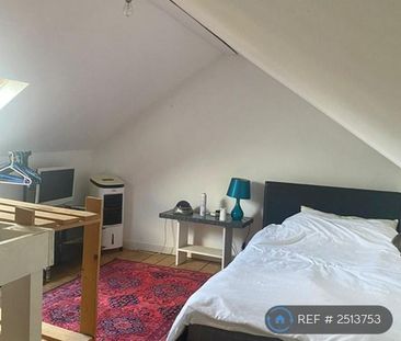 1 bedroom in a house share to rent - Photo 6