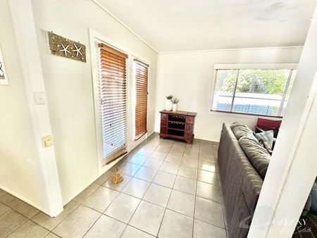 Peaceful Unit with Private Courtyard - Photo 2