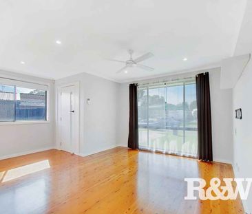 REDUCED RENT - IMMACULATE PRESENTATION - Photo 5