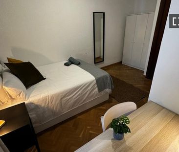 madrid, Community of Madrid 28012 - Photo 3