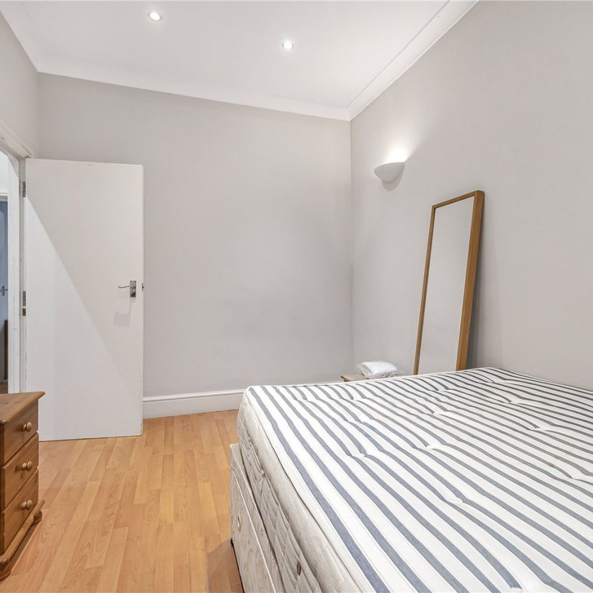 Tooting Bec Road, London, SW17 - Photo 1