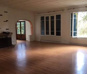 MAISON AVEC DEPENDANCE ET GRAND JARDIN - MONTAINVILLE (78) - Photo 1