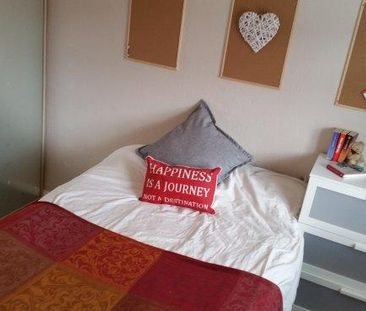 5 bedroom house share to rent - Photo 4