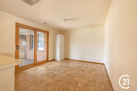 Quiet Court Living - Photo 2