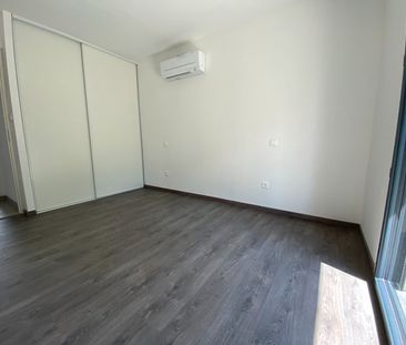 House - Photo 2
