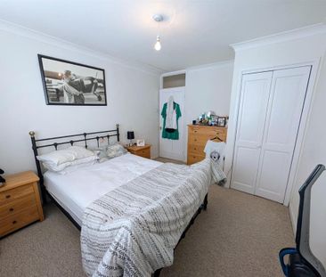 2 bedroom maisonette to rent - Photo 2