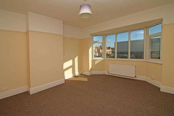 Cleveleys Avenue, Thornton-cleveleys, FY5 - Photo 1