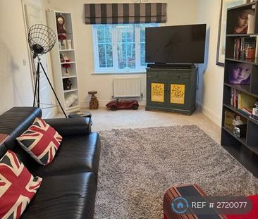 3 bedroom detached house to rent - Photo 2