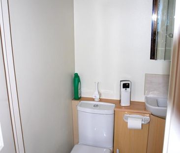 Studio to rent - Photo 6