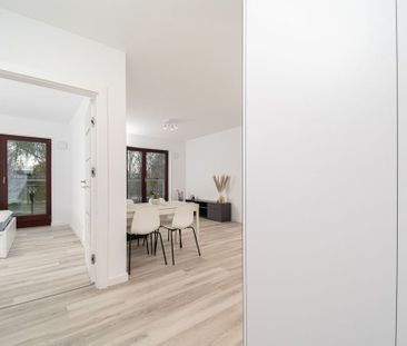 NOWE przestronne 2 pokoje Miejsce postojowe 45 m² - Photo 2