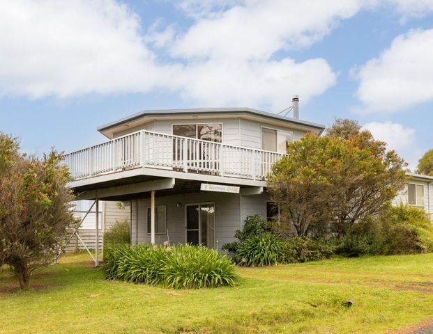 5 Seacombe Avenue Ventnor VIC - Photo 1