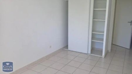 Appartement à louer 3 pièces 74.2m² - Photo 2