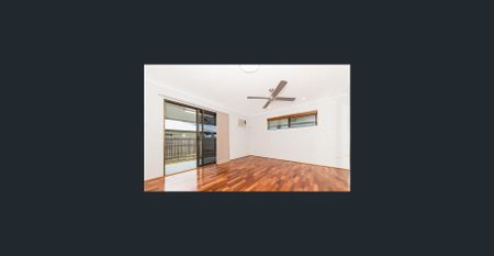 Charming 3-Bedroom Home with Sheds & Powered Gate in Kelso! - Photo 3