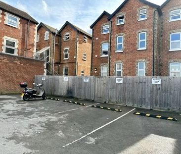 York Road, Maidenhead - Photo 5