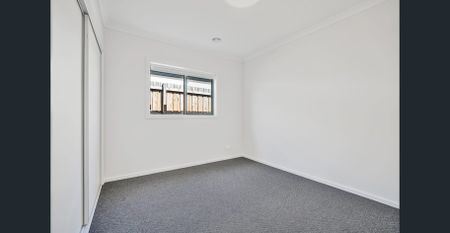 Spacious Family Home in Growing Estate - Photo 4