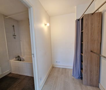 Location Appartement 2 pièces 50m² ANNEMASSE 74100 - Photo 4
