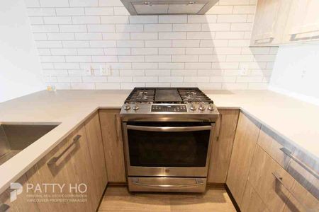 1012 Auckland Street condo — New Westminster, BC (1-Bedroom) - 1 Bedroom - Photo 5