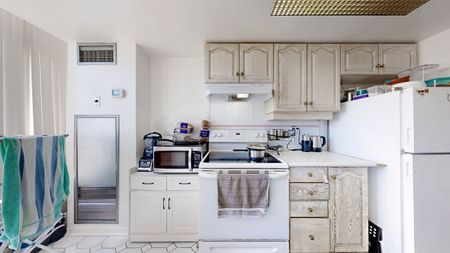 For Lease - 75 King Street Unit# 1202, Mississauga, Ontario - Photo 5