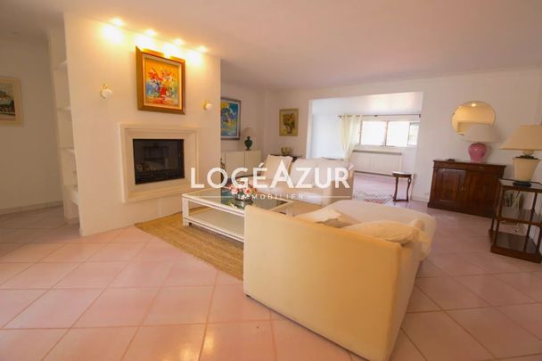 Location Appartement 3 pièces 107m² VALLAURIS 06220 - Photo 1