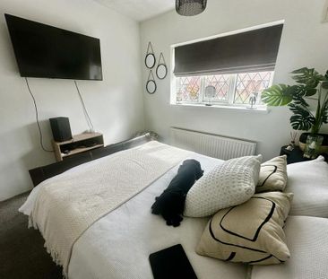 3 bedroom semi-detached house to rent - Photo 3