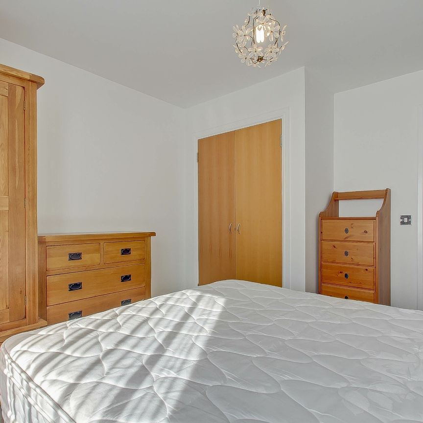 1 bed flat to rent in Drinkwater Road, Harrow - Photo 1