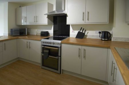 Denbigh Close, Banbury - Photo 5